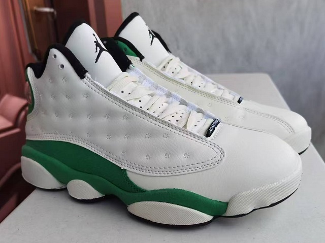 Air Jordan 13 Retro 2025 White Green